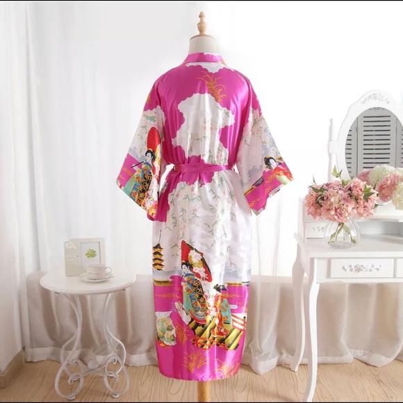 Kimono Robe - Picture 2 of 3
